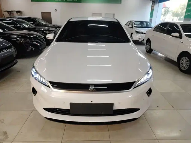 BYD Qin PLUS — Фото автомобиля 2