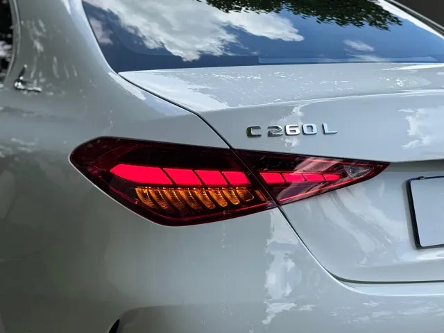 Mercedes-Benz C-Class — Фото автомобиля 18