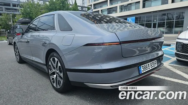 Hyundai Grandeur Grandeur (GN7) 2.5 Бензин 2WD — Фото автомобиля 6