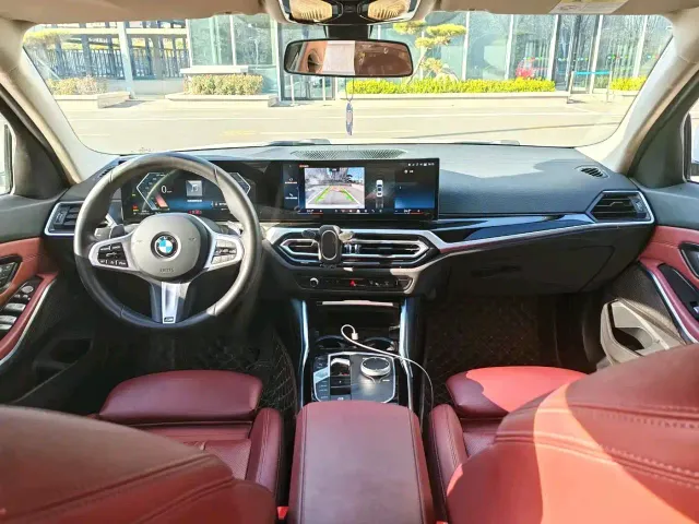 BMW 3 Series — Фото автомобиля 6
