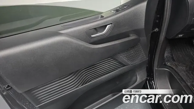 Hyundai Staria — Фото автомобиля 14
