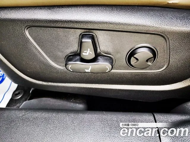 KG_Mobility_Ssangyong Torres Torres Бензин 1.5 2WD — Фото автомобиля 18