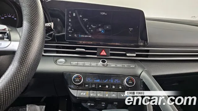 Hyundai AVANTE Avante (CN7) — Фото автомобиля 15