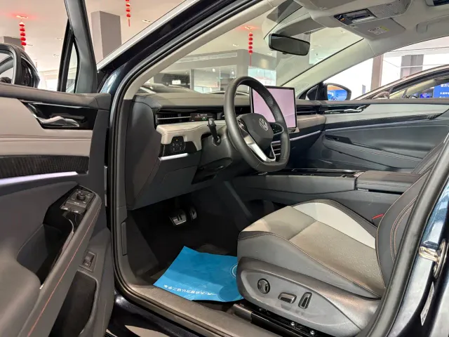 Volkswagen ID.7 Vizzion — Фото автомобиля 12