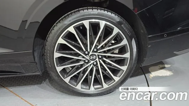 Hyundai Grandeur GN7 — Фото автомобиля 6
