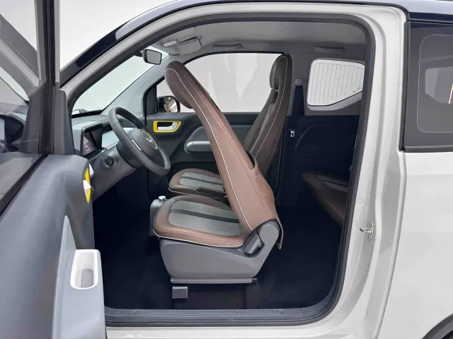 Wuling Hongguang Mini EV — Фото автомобиля 9