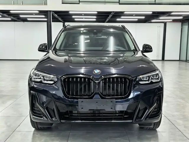 BMW BMW X3 2022 xDrive30i Leading M Night Package — Фото автомобиля 2