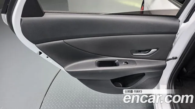 Hyundai AVANTE — Фото автомобиля 7
