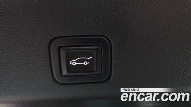 Chevrolet Tahoe — Фото автомобиля 28