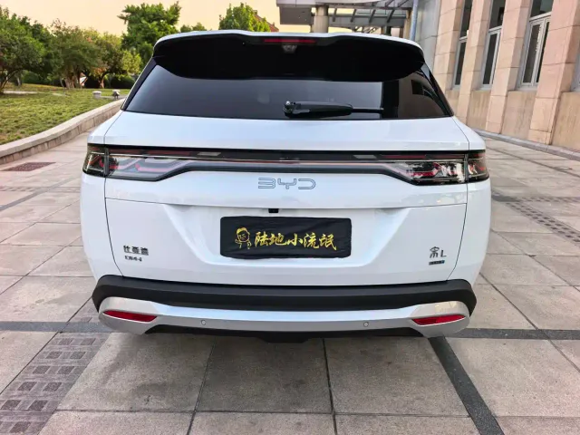 BYD Song L DM-i — Фото автомобиля 4