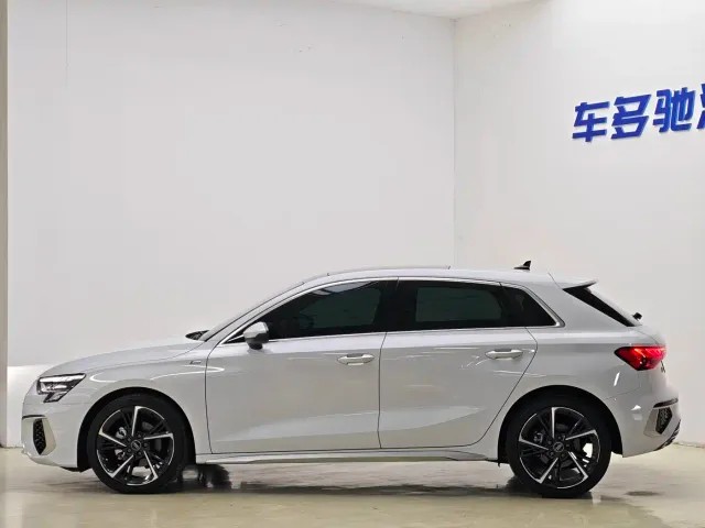 Audi A3 — Фото автомобиля 4