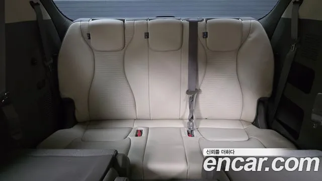 Kia Carnival 4th Gen — Фото автомобиля 24