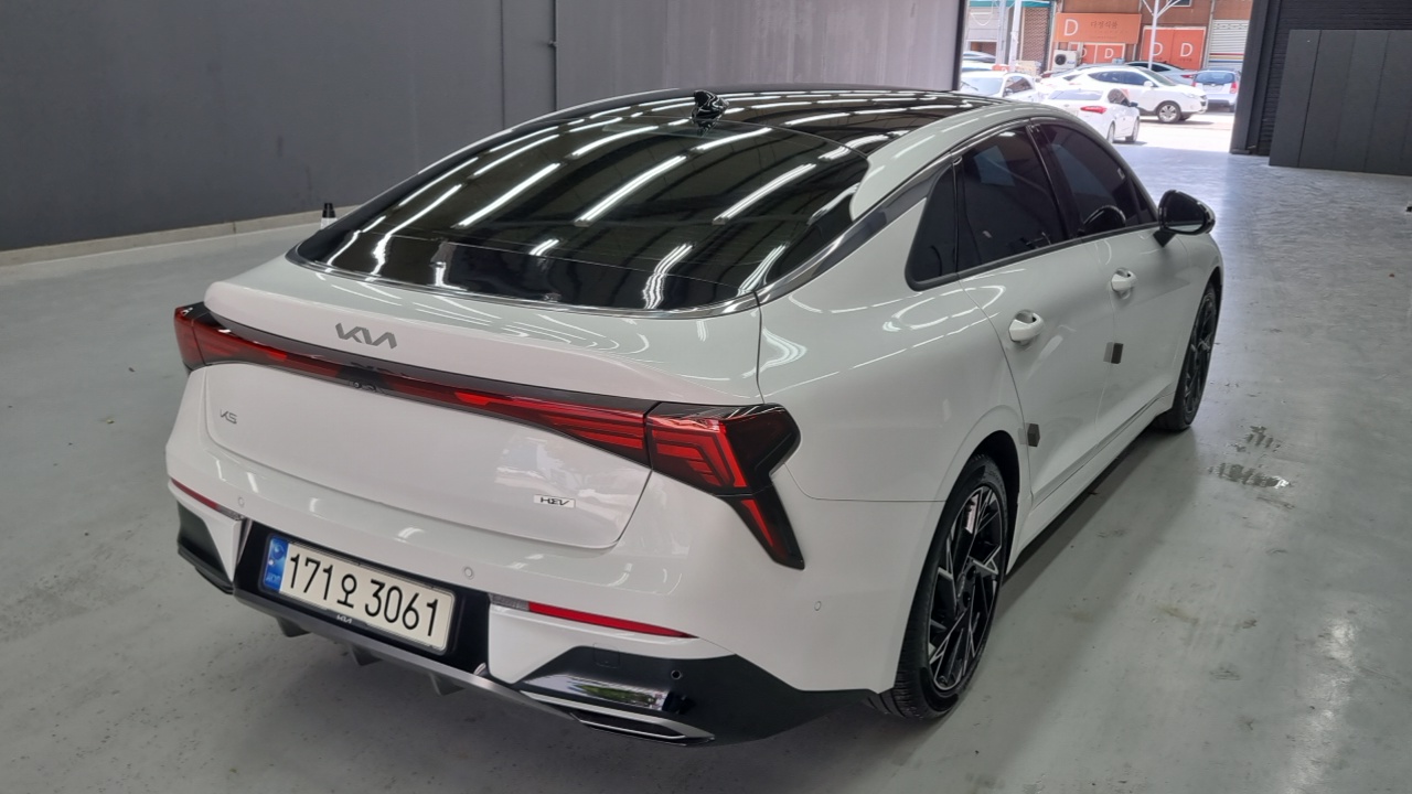Kia K5 Signature — Фото автомобиля 2