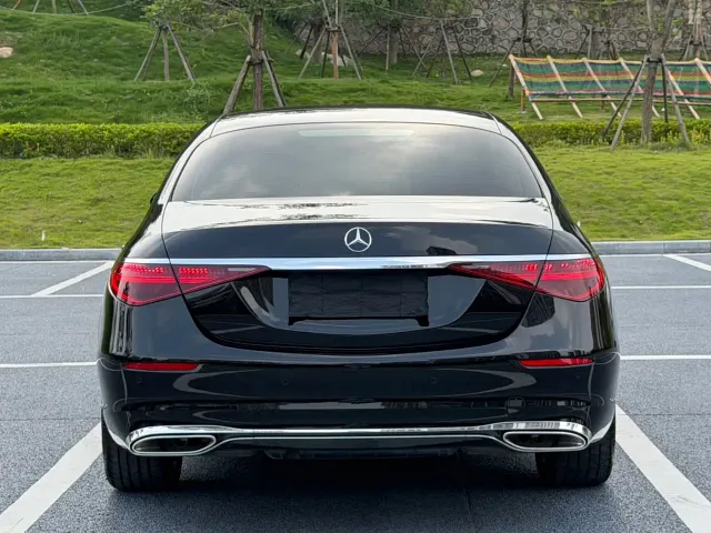 Mercedes-Benz S-Class — Фото автомобиля 10