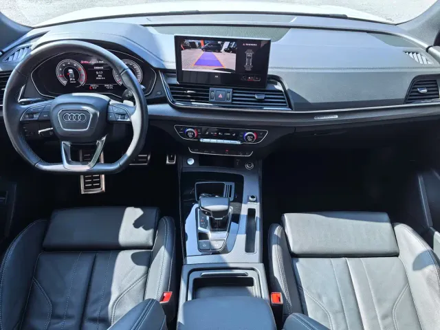 Audi Q5L — Фото автомобиля 5