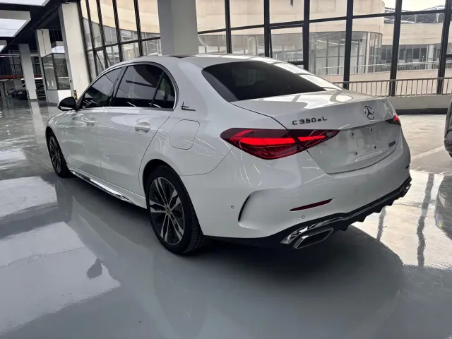 Mercedes-Benz C-Class — Фото автомобиля 13