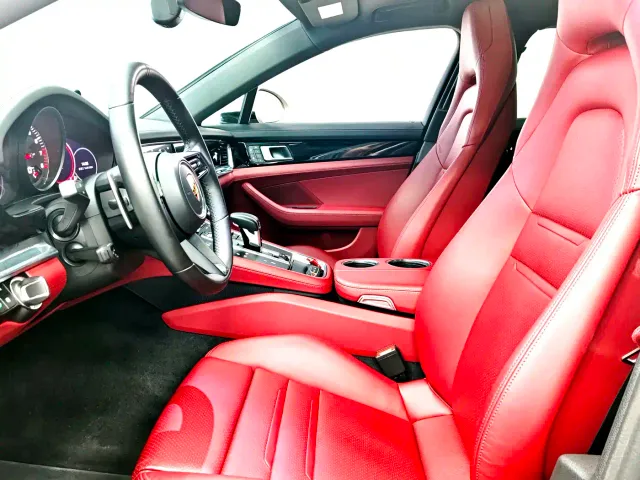 Porsche Panamera — Фото автомобиля 13