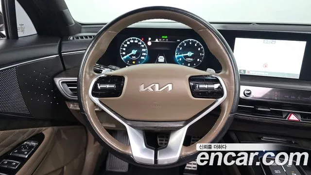 Kia K8 — Фото автомобиля 13