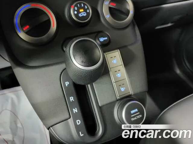 Hyundai Casper — Фото автомобиля 14