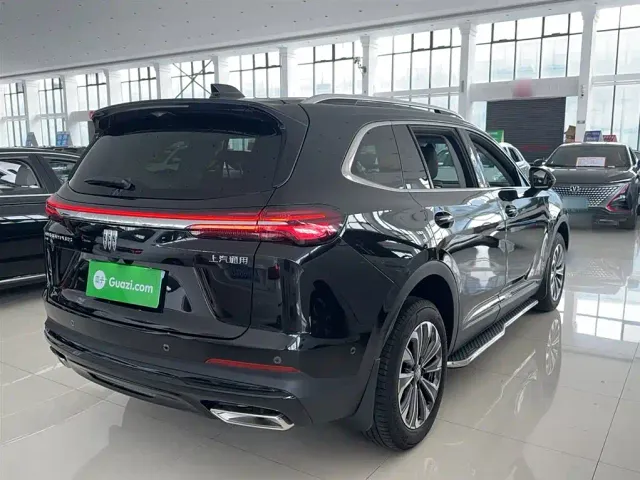 Buick Envision Plus — Фото автомобиля 9