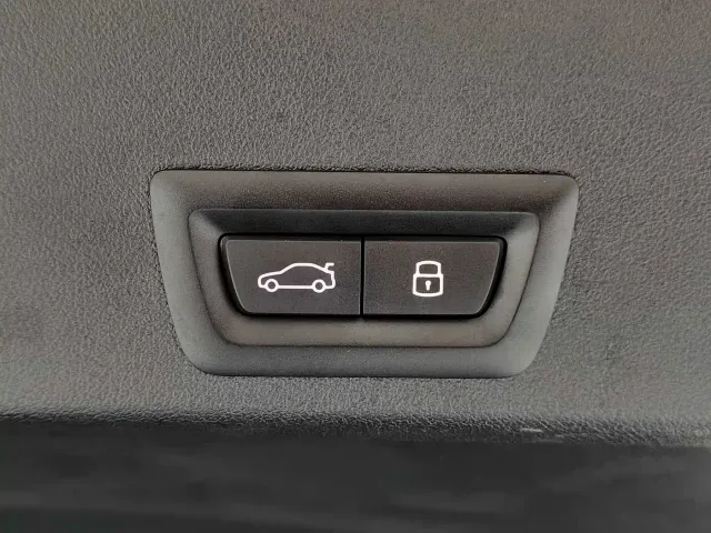 BMW XM — Фото автомобиля 13