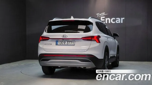 Hyundai Santafe Новый Santa Fe Бензин 2.5T 2WD — Фото автомобиля 4