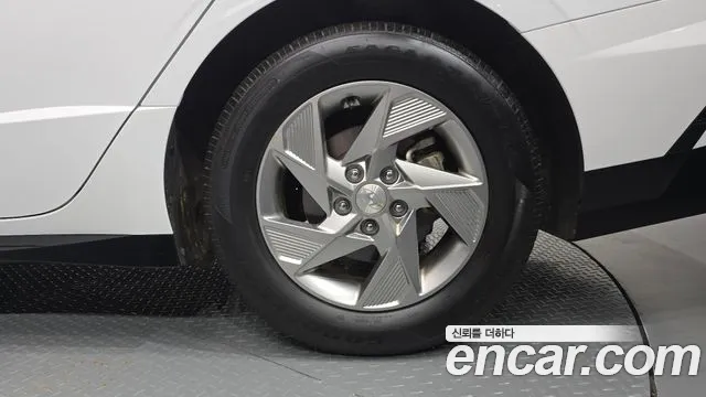 Hyundai Sonata Sonata Edge(DN8) 2.0 LPG(Для проката) — Фото автомобиля 20