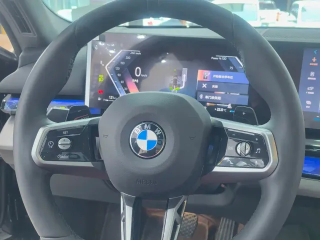 BMW 5 Series — Фото автомобиля 21