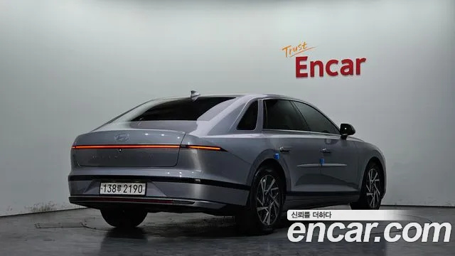 Hyundai Grandeur Grandeur (GN7) 3.5 LPG 2WD (Такси) — Фото автомобиля 2