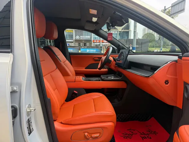 Toyota BoZhi 3X — Фото автомобиля 9