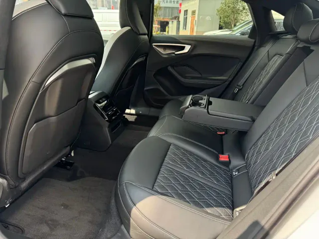 Audi A5L — Фото автомобиля 7