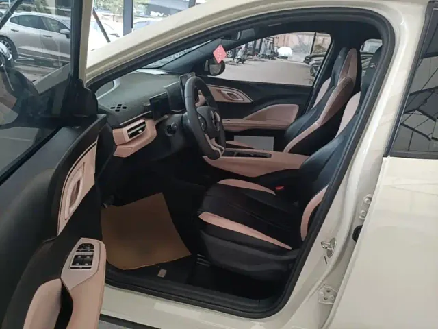 BYD Seagull — Фото автомобиля 14
