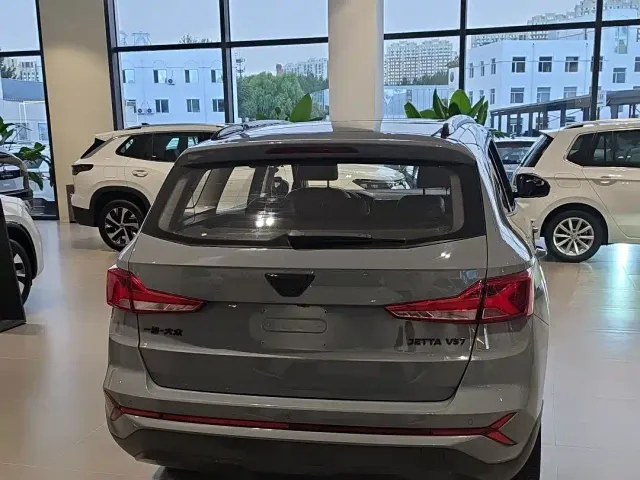 Jetta VS7 — Фото автомобиля 4