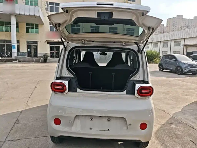 Wuling Hongguang Mini EV — Фото автомобиля 18
