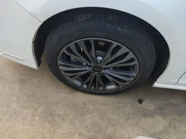 Dongfeng Yixuan MAX — Фото автомобиля 18