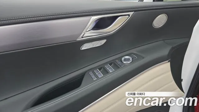 Genesis GV80 — Фото автомобиля 24
