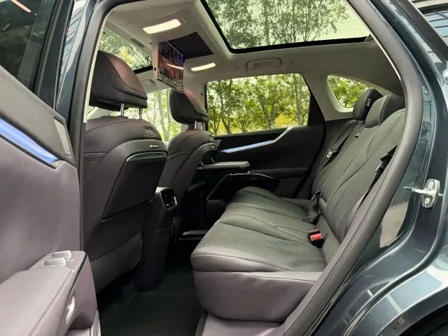 Buick Zhijing E7 — Фото автомобиля 11