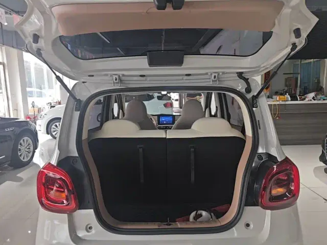 Wuling Hongguang Mini EV — Фото автомобиля 18