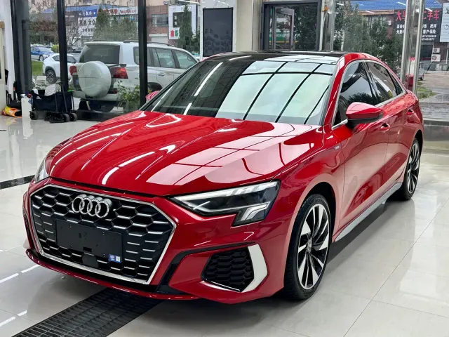 Фотография автомобиля — Audi A3
