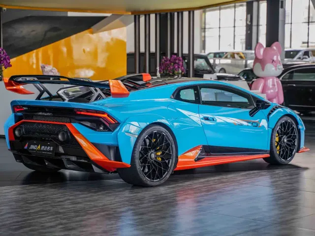Lamborghini Huracan — Фото автомобиля 4