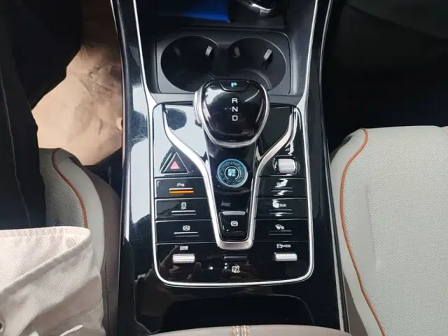 BYD Qin PLUS — Фото автомобиля 13