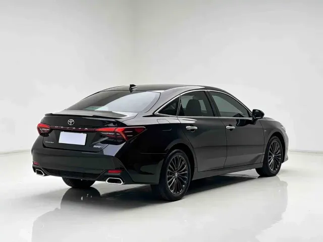 Toyota Avalon — Фото автомобиля 9