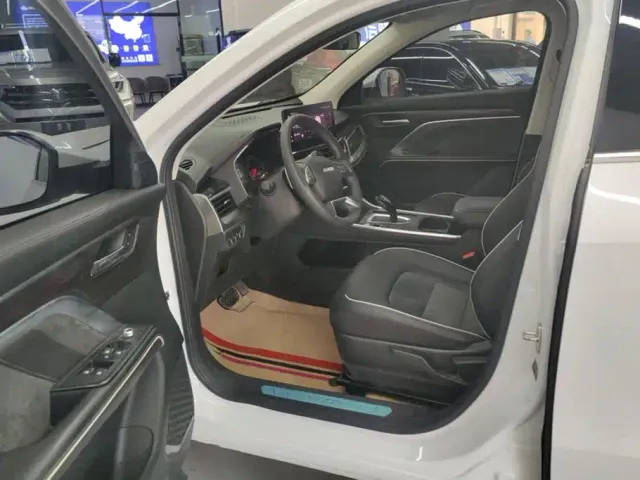 Haval H6 — Фото автомобиля 9