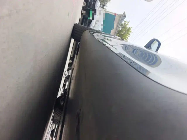 Tesla Model Y — Фото автомобиля 21