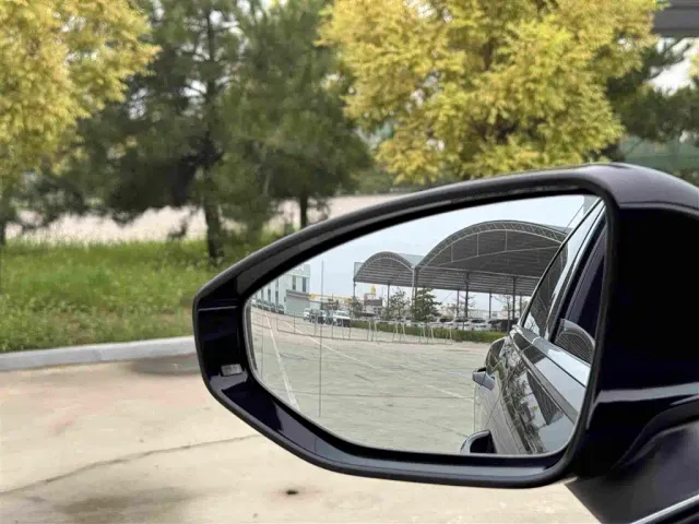 Audi A6L — Фото автомобиля 16