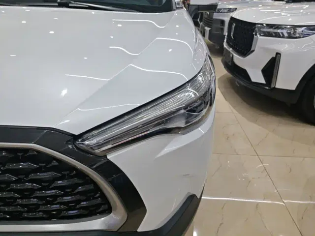 Toyota Corolla Cross 2022 2.0L Luxury Edition — Фото автомобиля 23