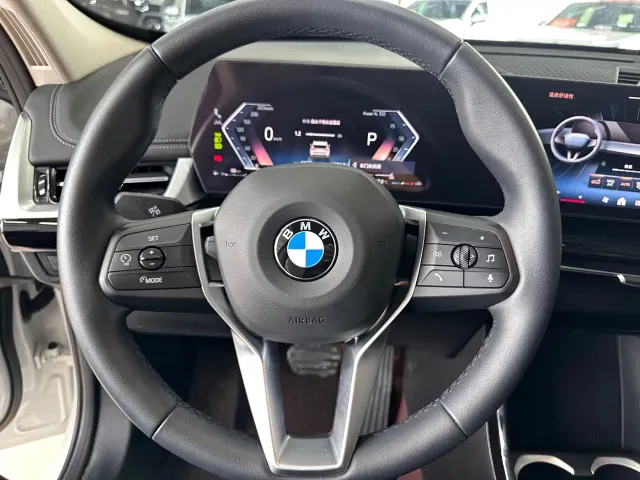 BMW X1 — Фото автомобиля 10