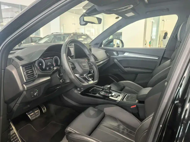 Audi Q5L — Фото автомобиля 8