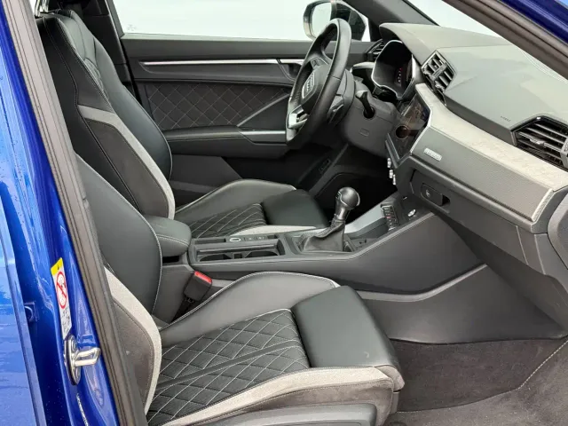 Audi Q3 — Фото автомобиля 7