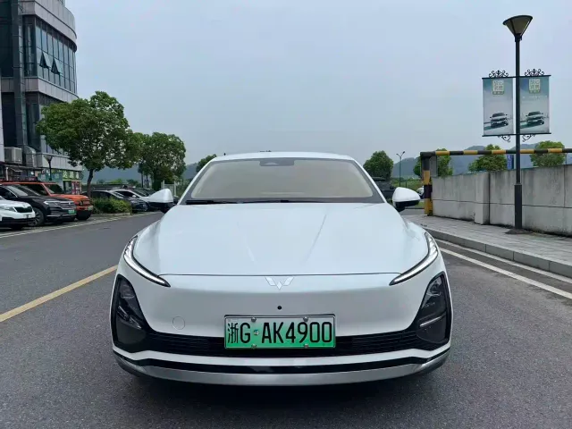 Wuling Starlight — Фото автомобиля 2